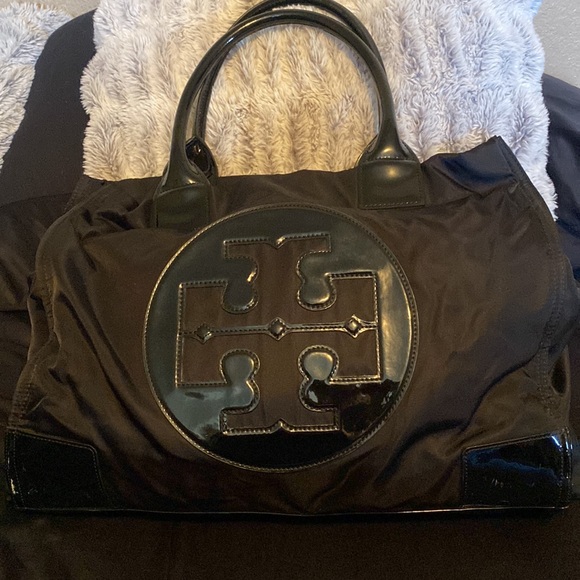 Tory Burch Handbags - Tory Burch tote